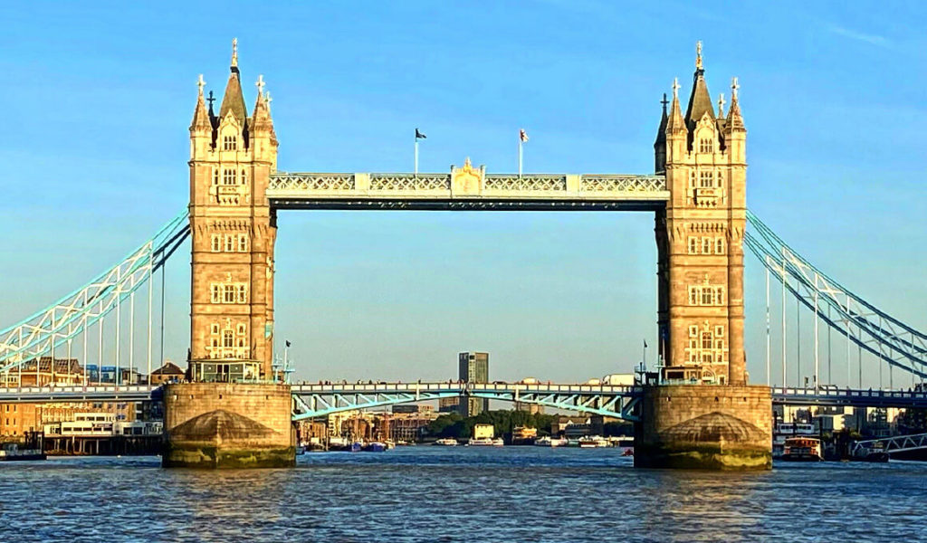 London Bridge